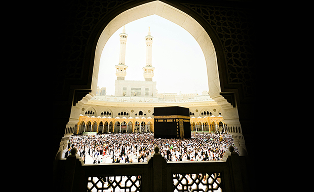 How Do Hajj Permits Ensure Service Quality at Holy Sites?
